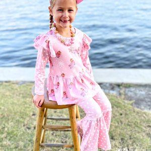 Ice Skate Queen Flair Pant Set